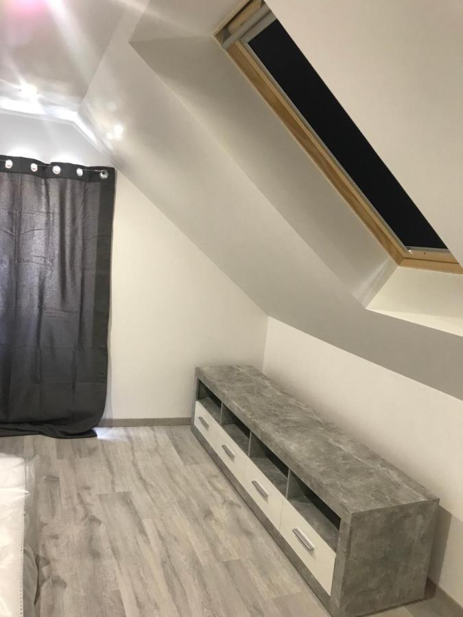 Maison Individuelle A Chanac 2 Chambres 1 Canape Lit Wifi Gratuit Екстериор снимка